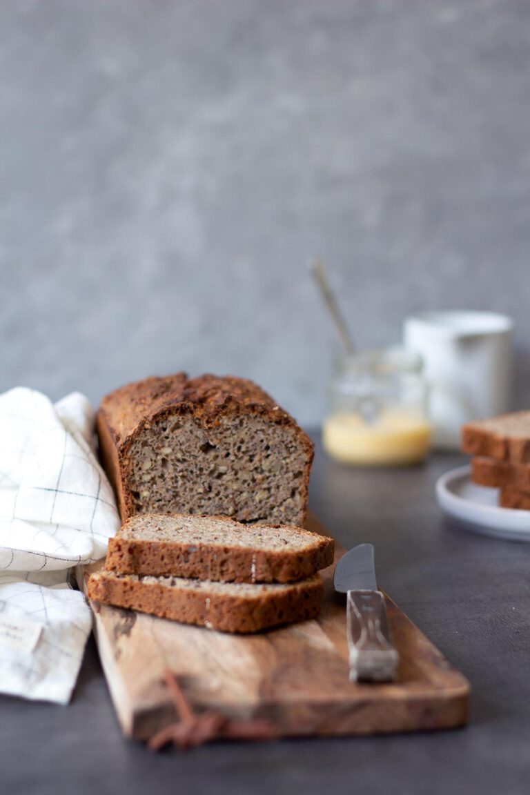 Dinkel-Buchweizenbrot | Kleid & Kuchen Dinkel-Buchweizenbrot | Kleid & Kuchen