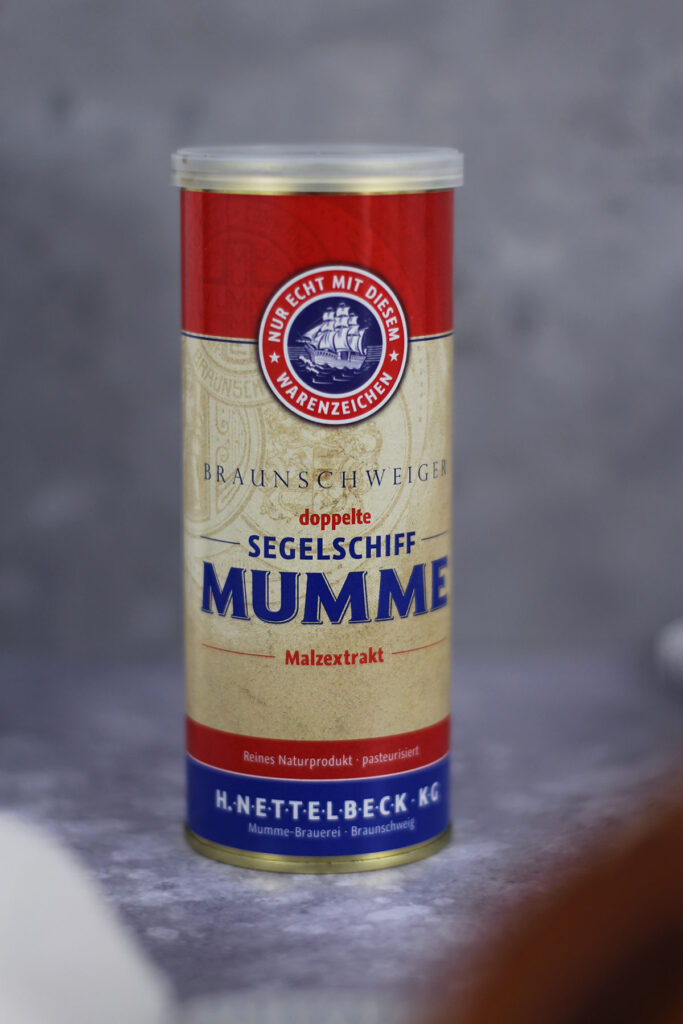 Rezept für fluffig Kürbis Zimtschnecken mit Braunschweiger Mumme